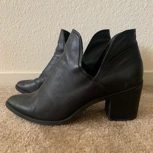 Steve Madden Black Booties